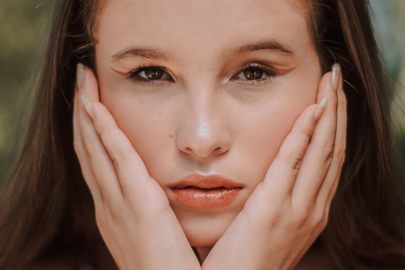 Why We Need To Worry About The Hormonal-Ageing Effect On Our Skin