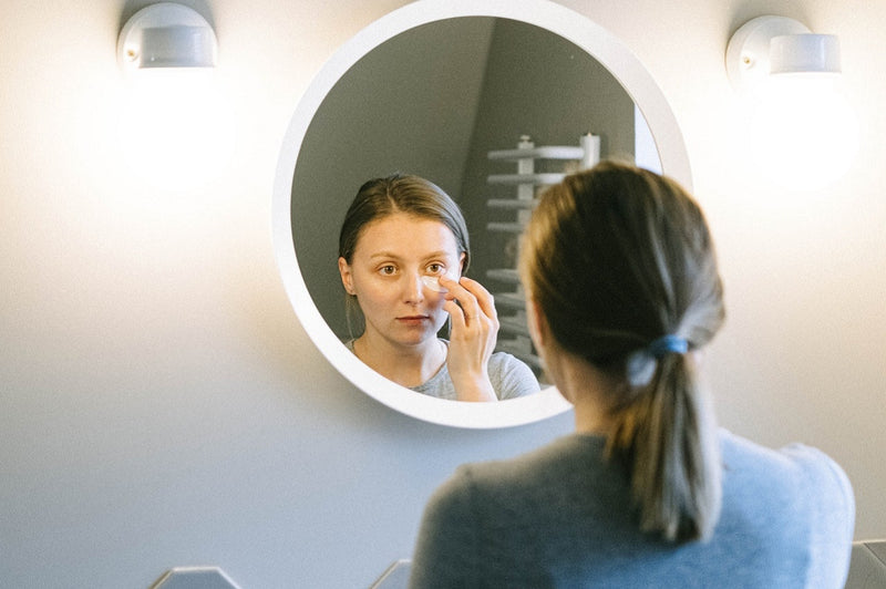 How To Treat Dark Circles